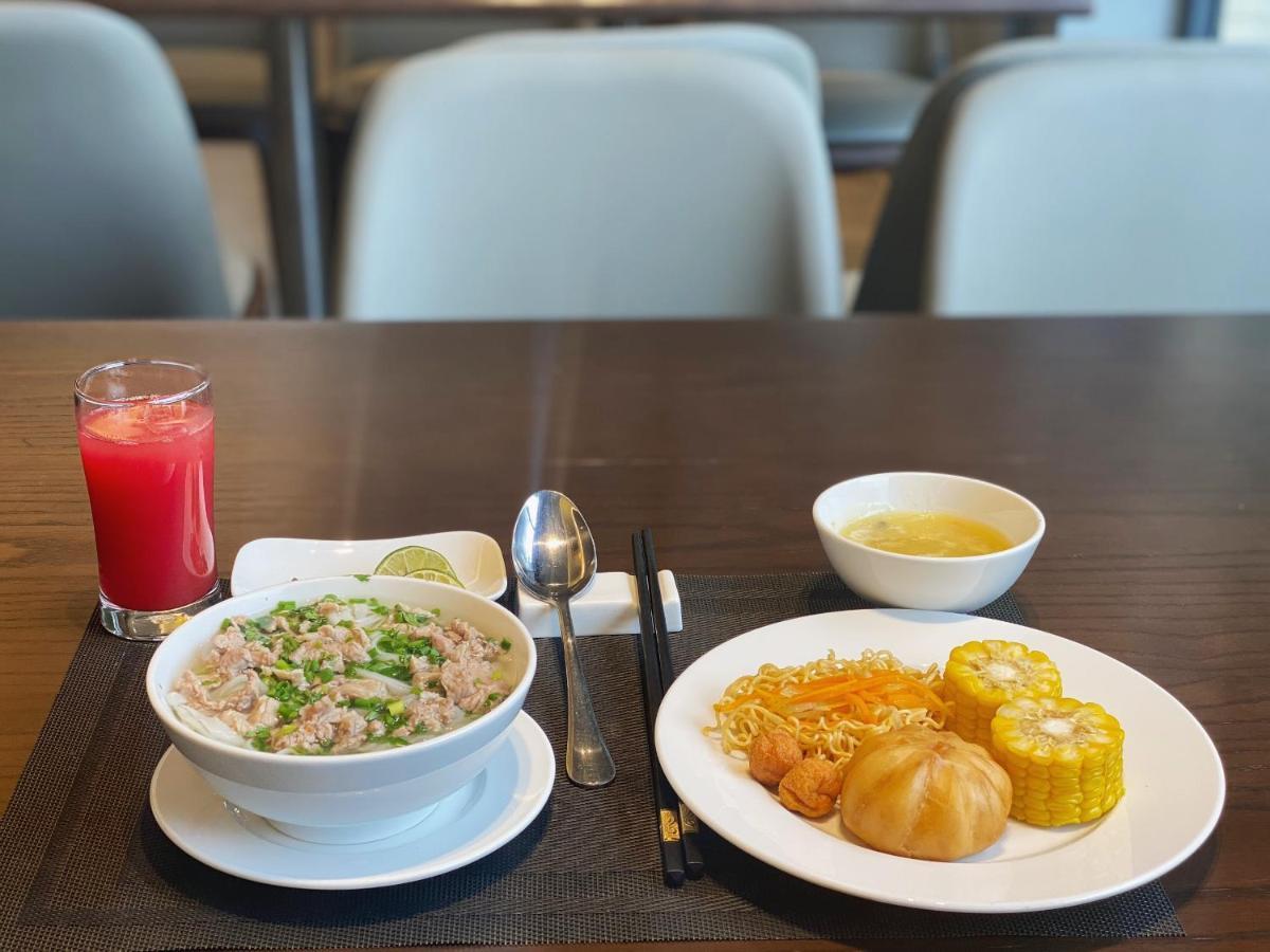 Golden Season Hotel นิญบิ่ญ ภายนอก รูปภาพ